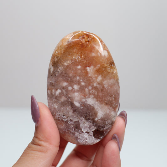 Pink Amethyst Palm Stone | 44