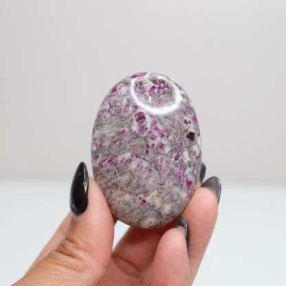 Ruby Albite Palm Stone 49