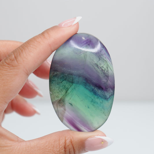 Fluorite Diamond Palm Stone 12