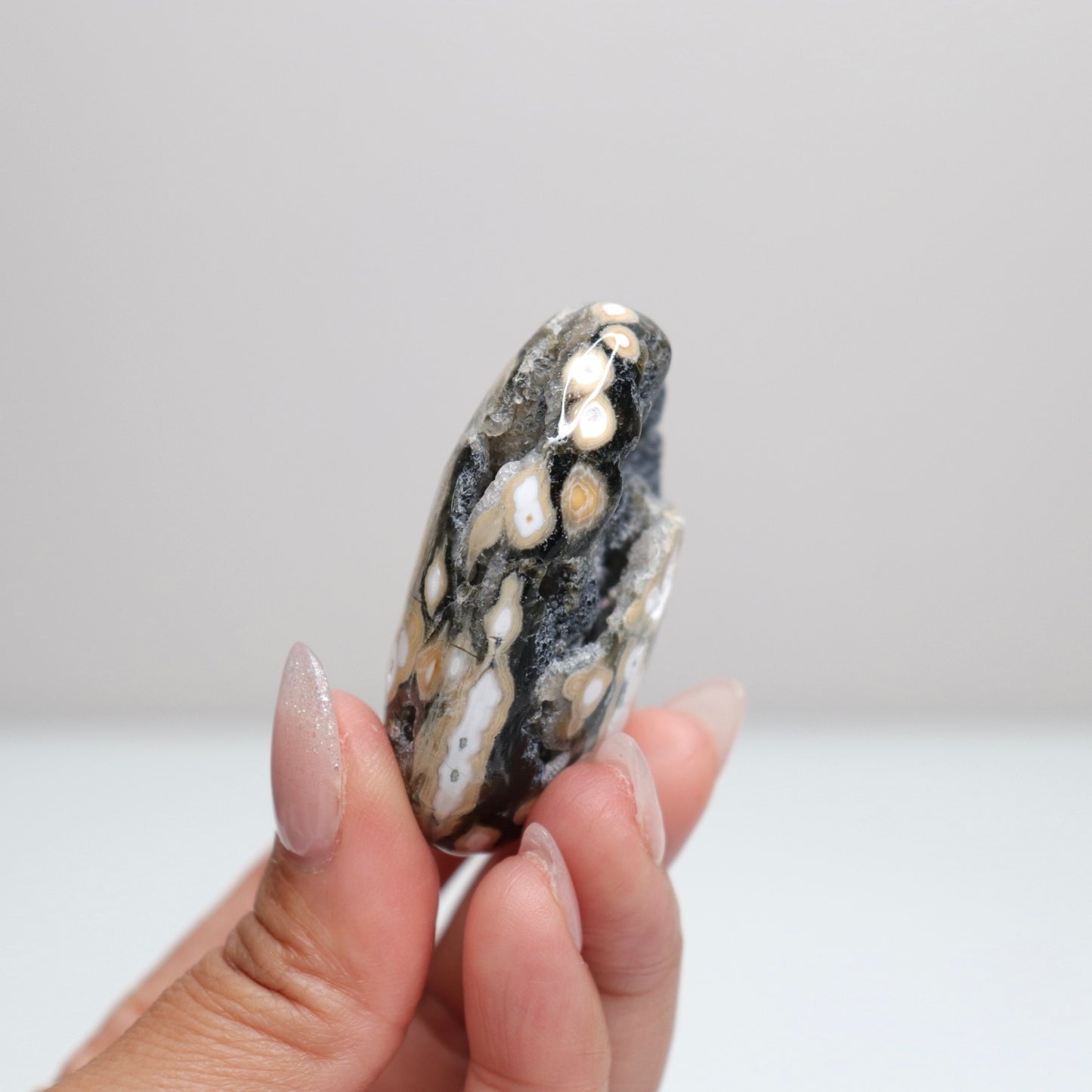 Sea Jasper Palm Stone | M