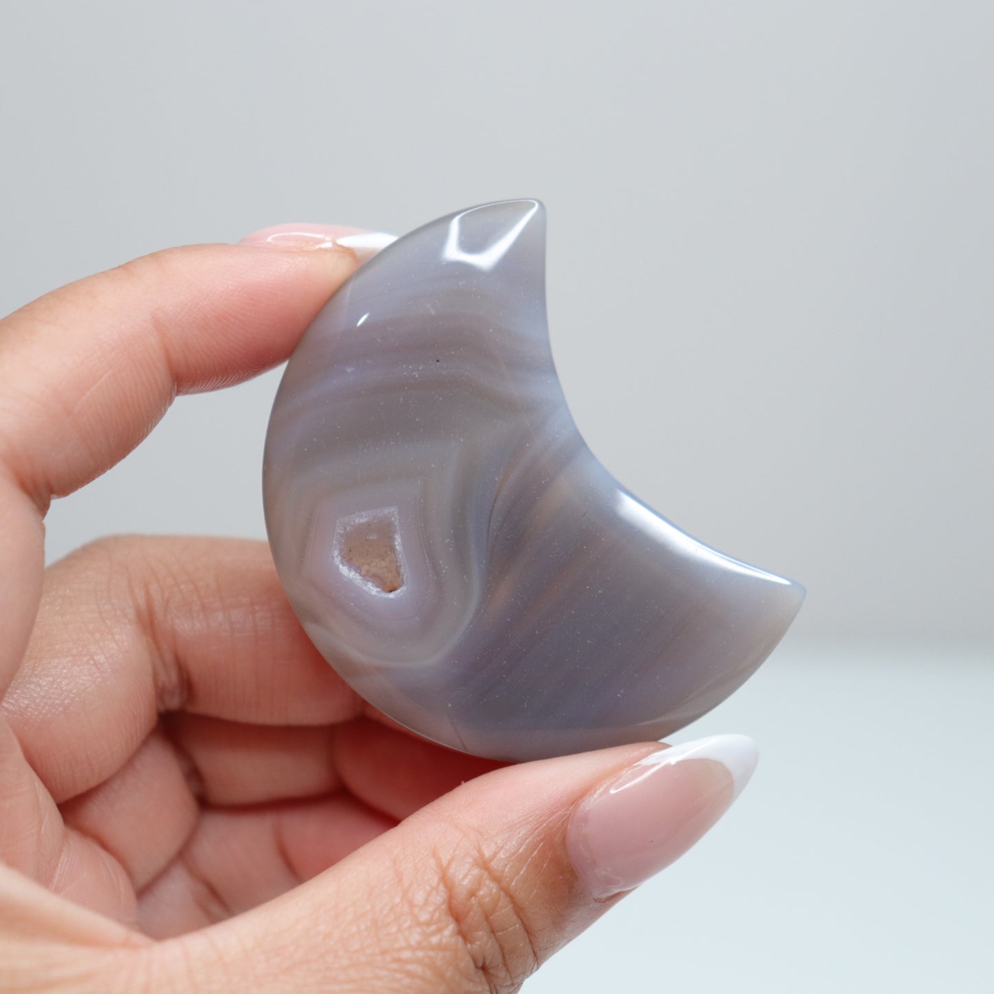 Druzy Agate Moon 33