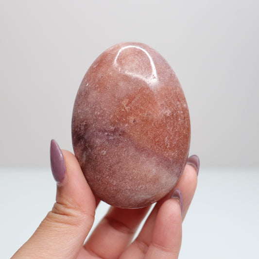 Pink Amethyst Palm Stone | 37