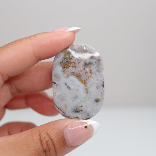 Mexican Lace Agate Palm Stone E