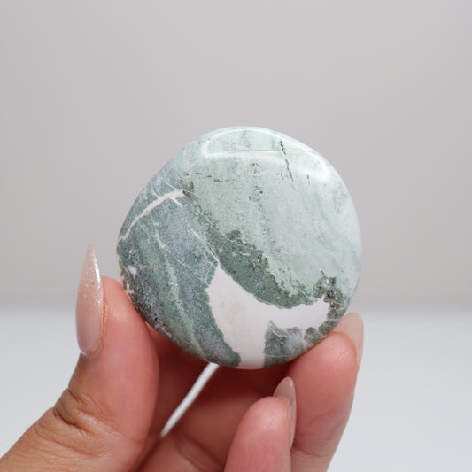 Green Sardonyx Flat Stone | 80