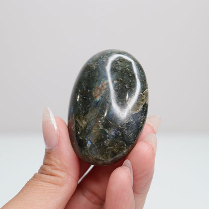 Labradorite Palm Stone 68