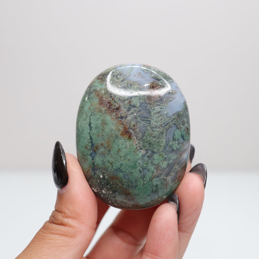 Moss Agate Palm Stone 32