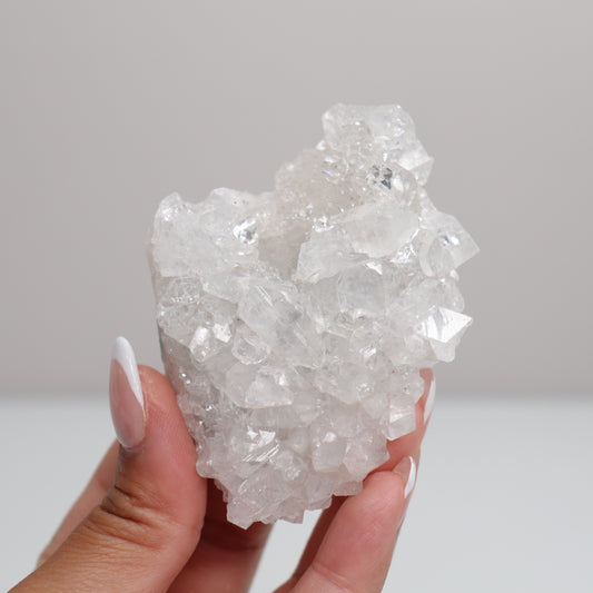 Apophyllite | E