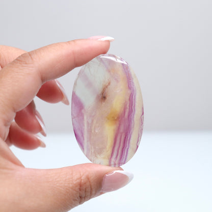 Fluorite Palm Stone | 28