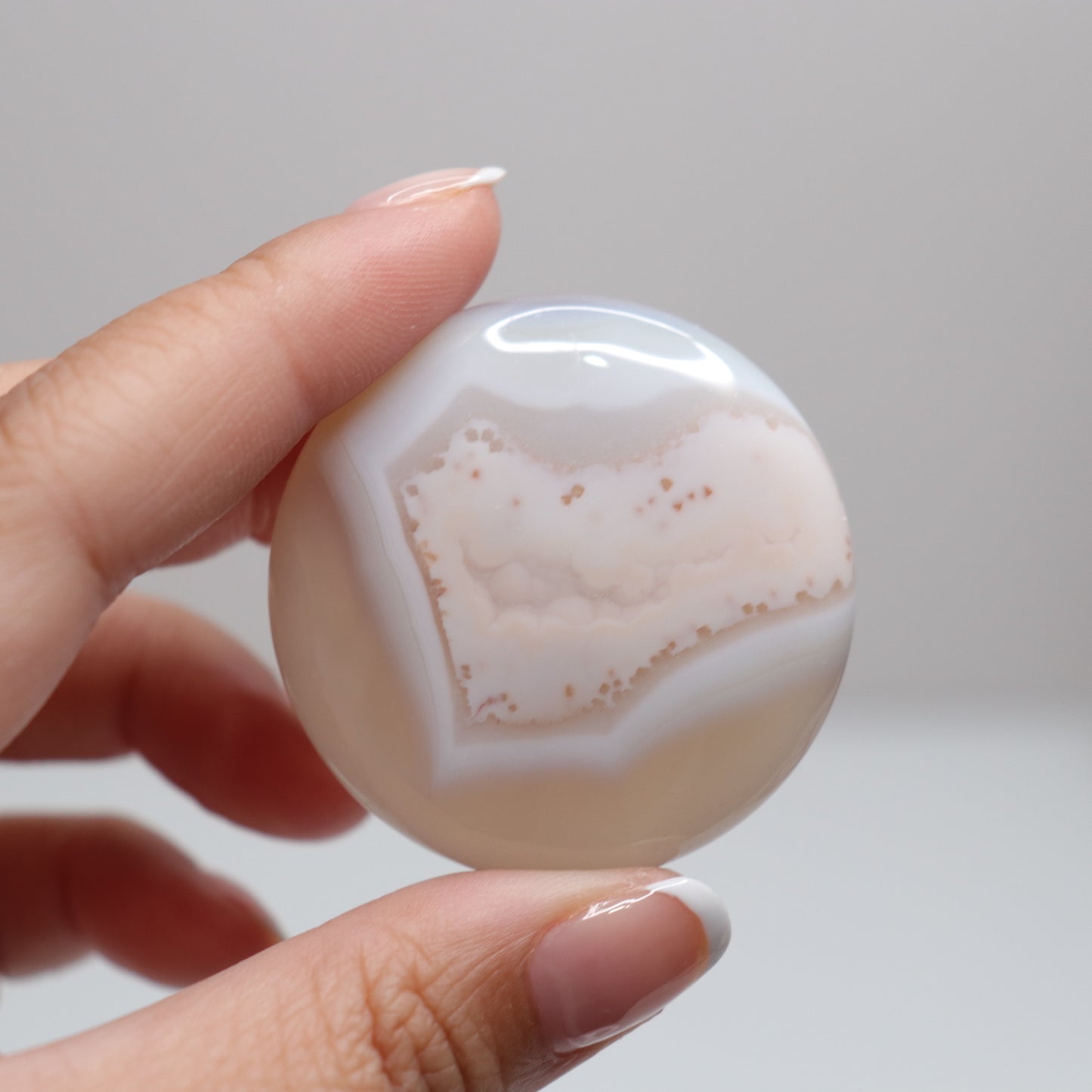 Flower Agate Round Palm | 20