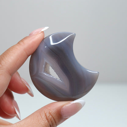 Druzy Agate Moon 42