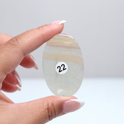Fluorite Palm Stone | 22