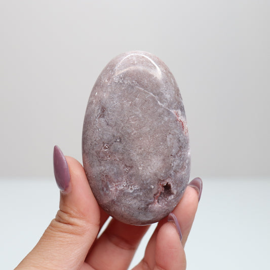 Pink Amethyst Palm Stone | 42