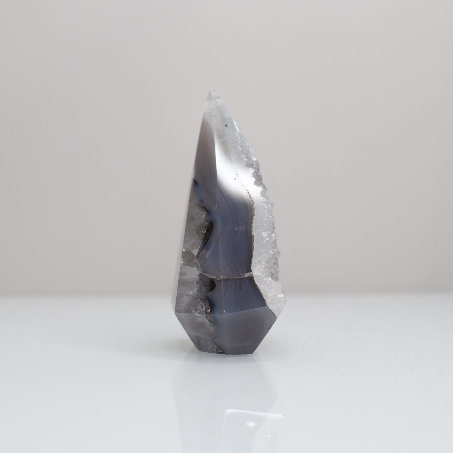 Druzy Agate Diamond 175