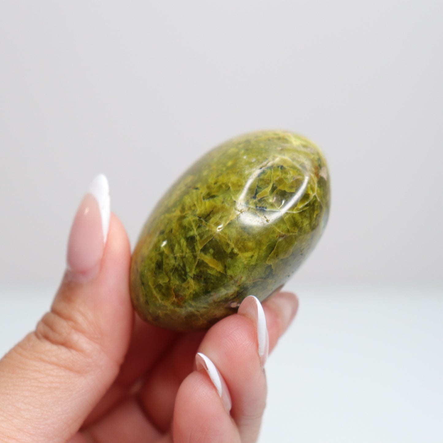 Green Opal Palm Stone 46
