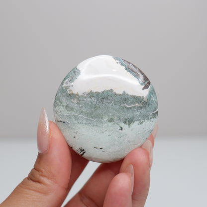 Green Sardonyx Flat Stone | 84