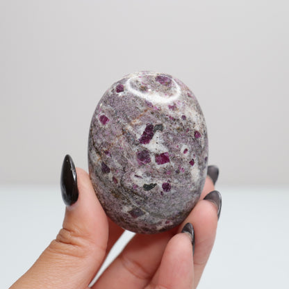 Ruby Albite Palm Stone 53