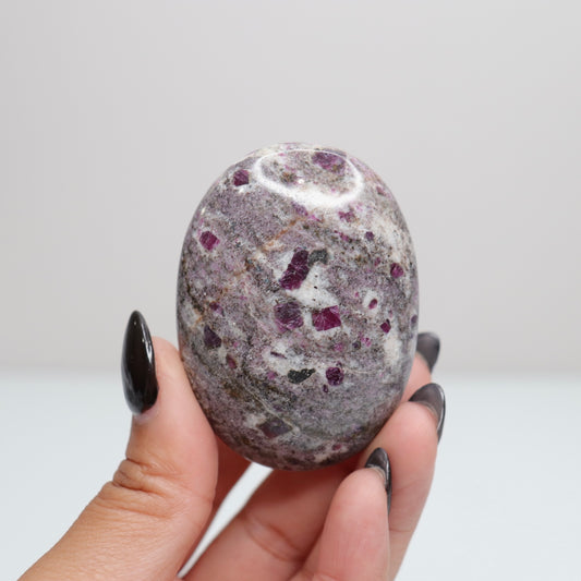 Ruby Albite Palm Stone 53