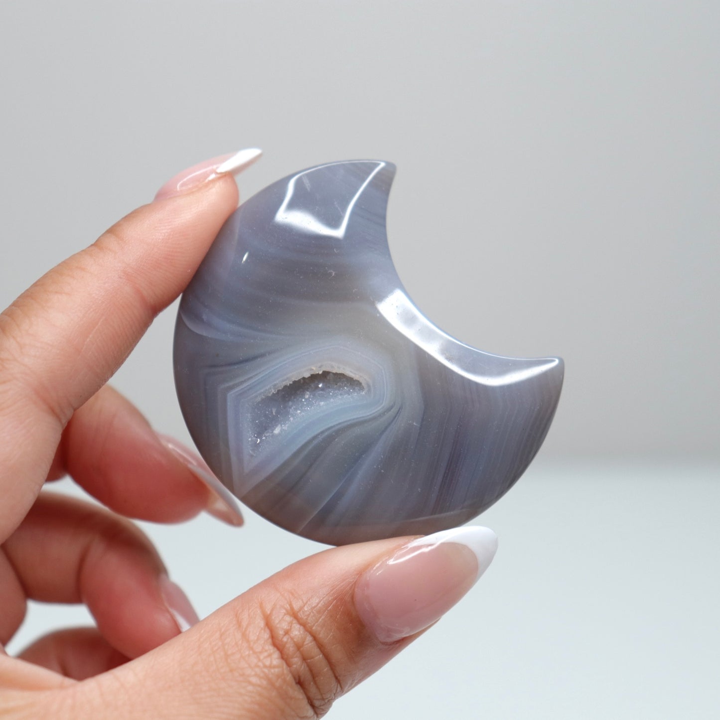 Druzy Agate Moon 48