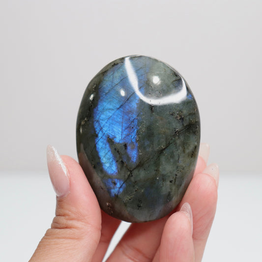 Labradorite Palm Stone 79