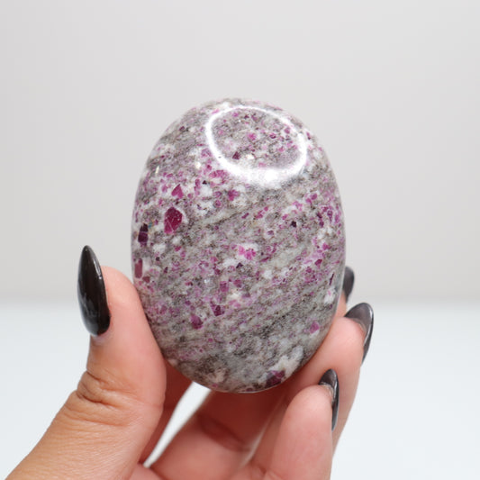Ruby Albite Palm Stone 57
