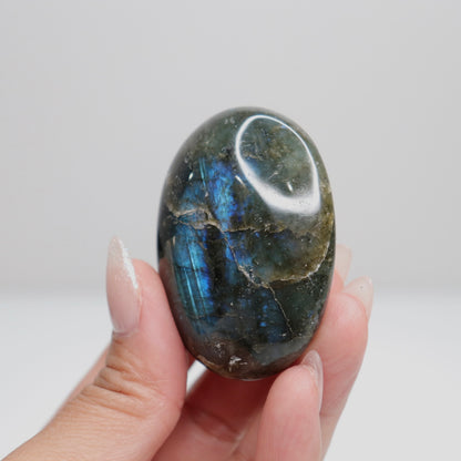 Labradorite Palm Stone 68