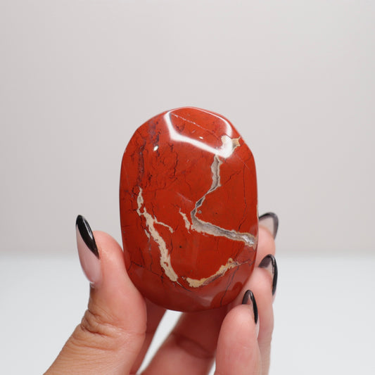 Red Jasper Palm Stone | D
