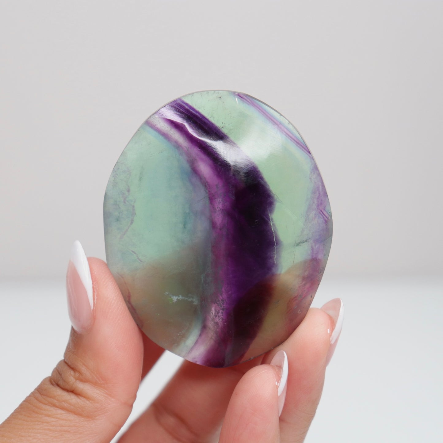 Fluorite Diamond Palm Stone 10