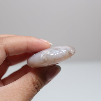 Flower Agate Round Palm | 18