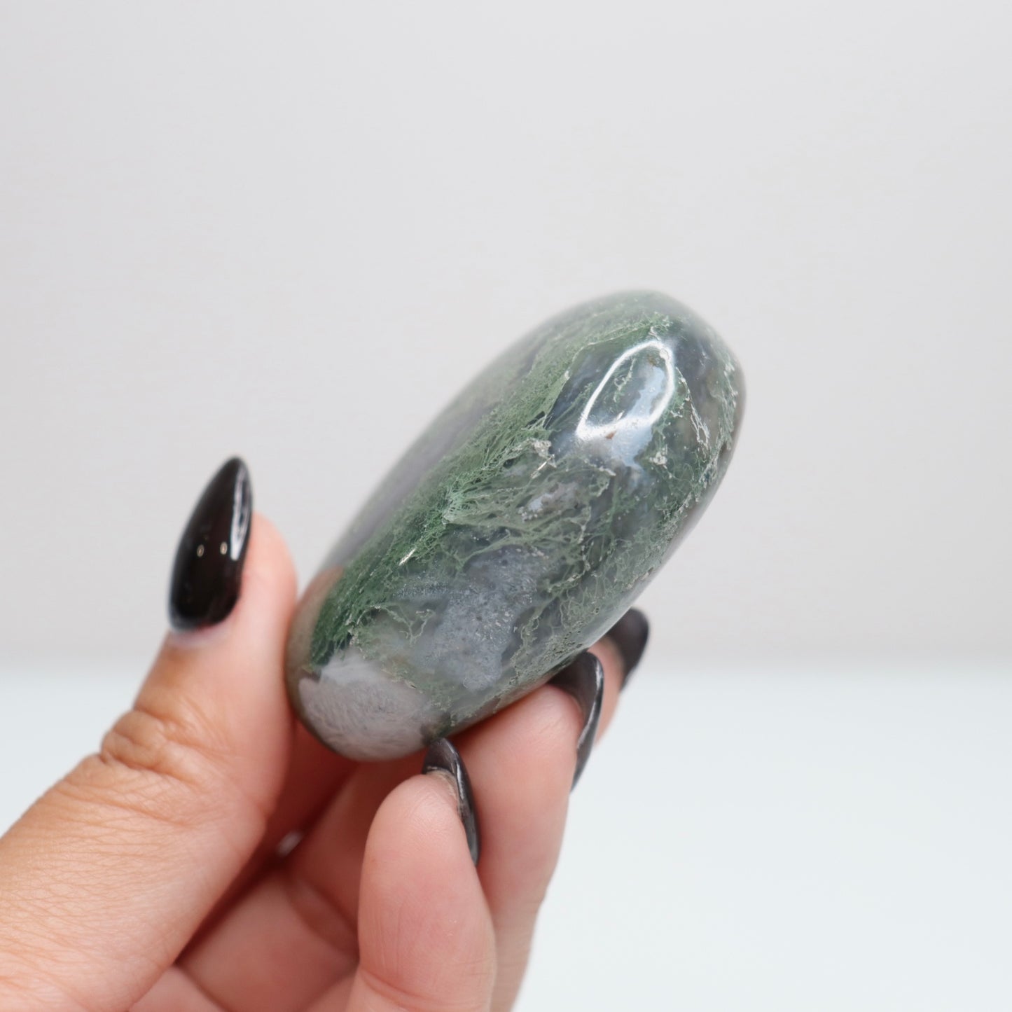 Moss Agate Palm Stone 25