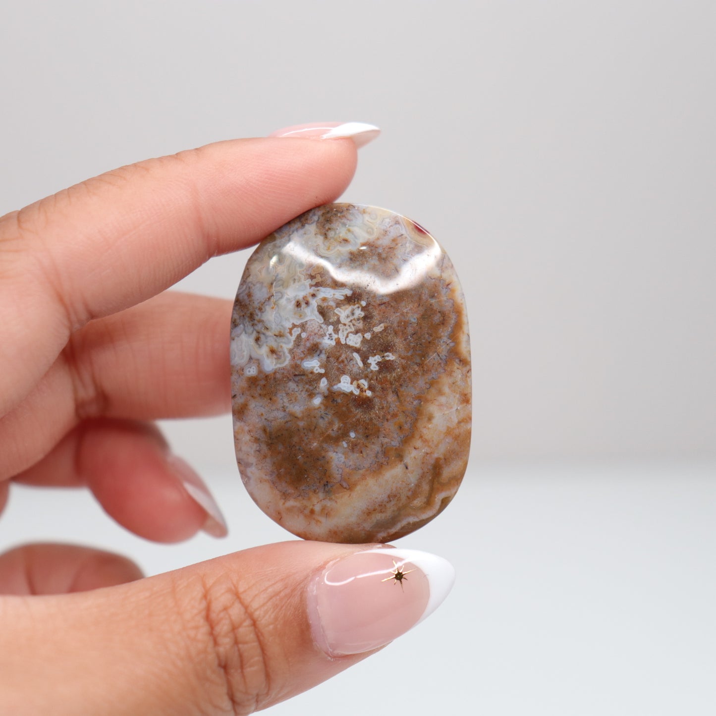 Mexican Lace Agate Palm Stone G