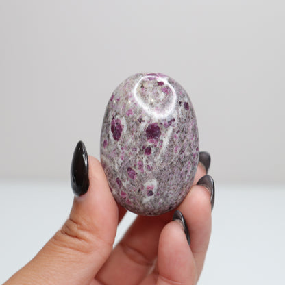 Ruby Albite Palm Stone 48