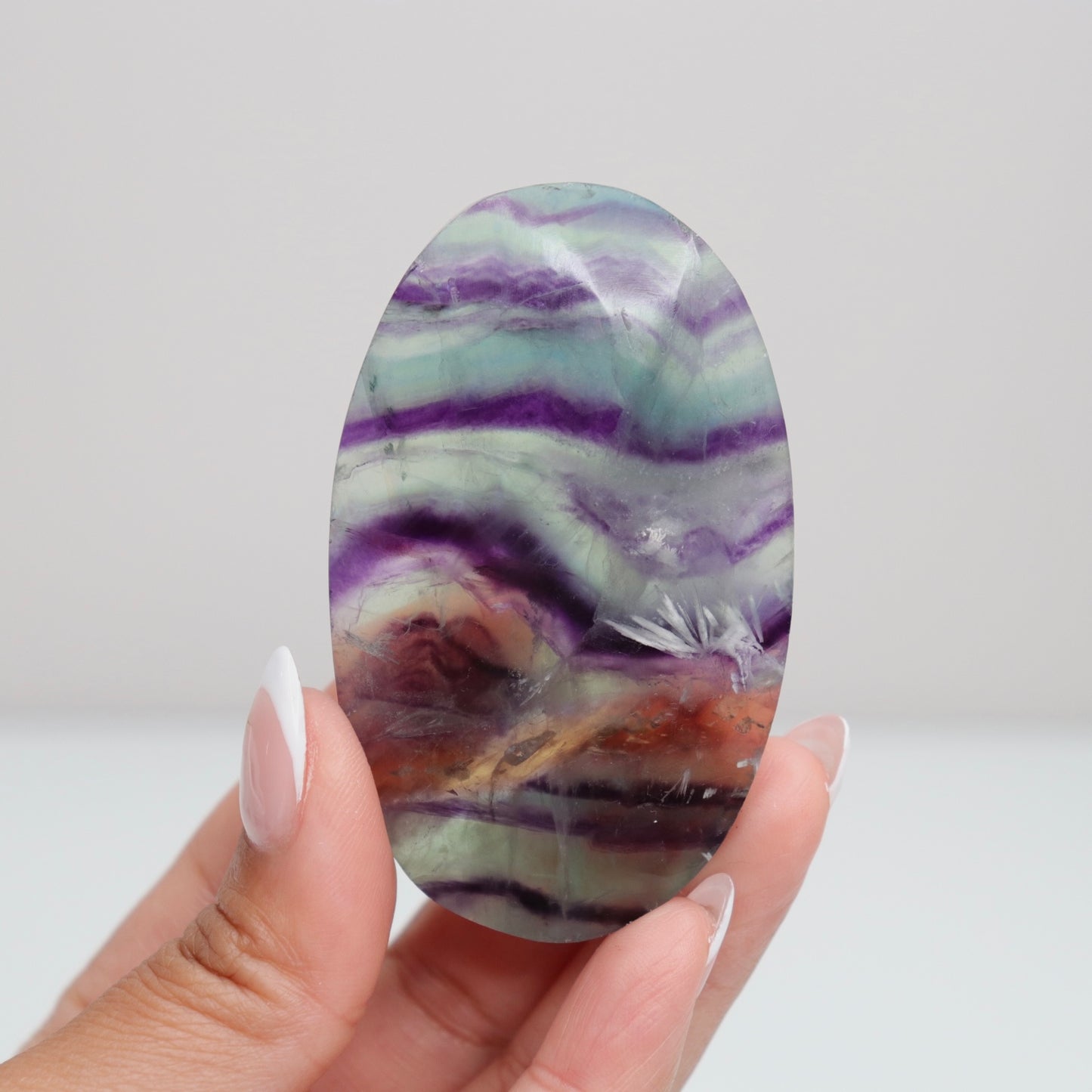 Fluorite Diamond Palm Stone 11*