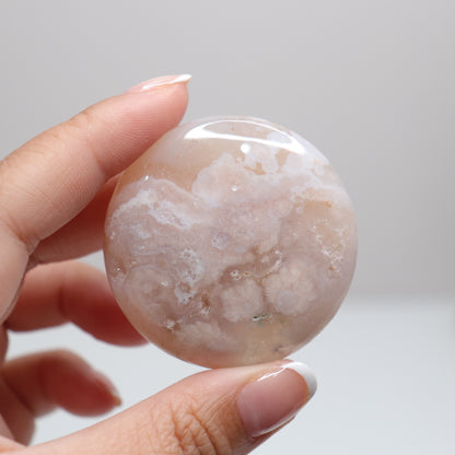 Flower Agate Round Palm 13