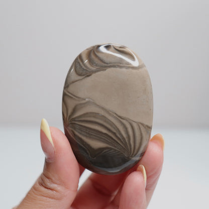 Flint Palm Stone 9