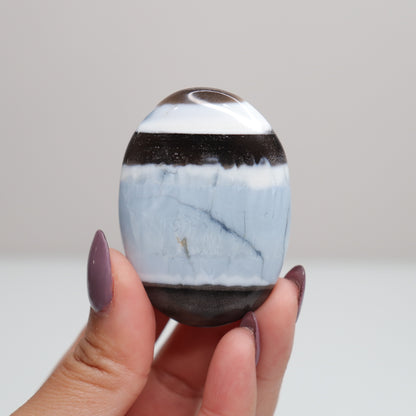 Blue Opal Palm Stone | 26