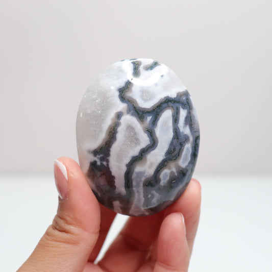Moss Agate Palm Stone | 52