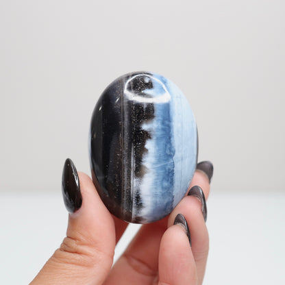 Blue Opal Palm Stone 38